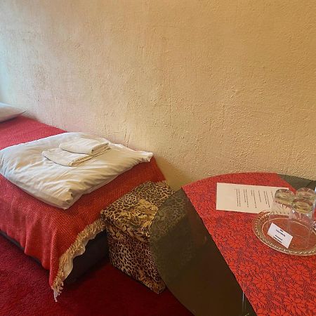 Anna Bed & Breakfast Калласте Экстерьер фото